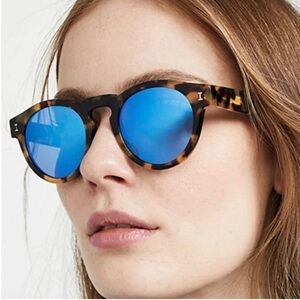 Illesteva Leonard Sunglasses: Tortoise w blue lenses